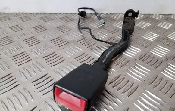 Volkswagen Touran II Front seatbelt buckle 1T0857756C