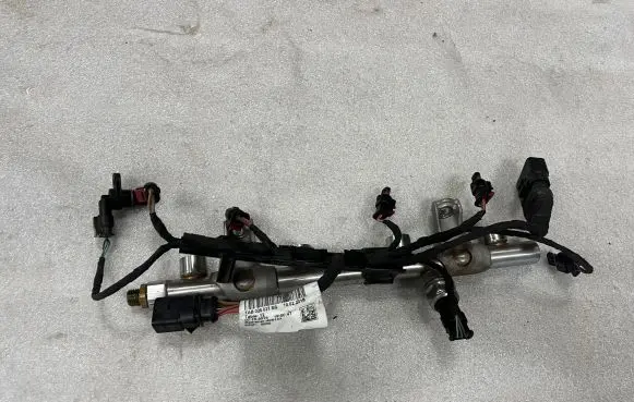 Audi A3 S3 8V Fuel main line pipe 06L133317E 06L971627AB
