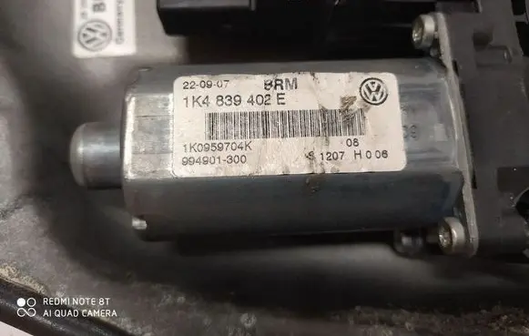 Volkswagen Golf V Rear door window regulator with motor 1K4839402E 1K0959704K 994901300