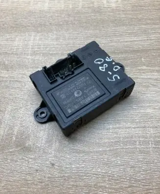 Volvo V70 Door control unit/module 9G9T14B534BC 1002299901
