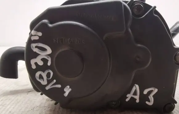 Audi A3 S3 8L Throttle valve 06A133064M 13002
