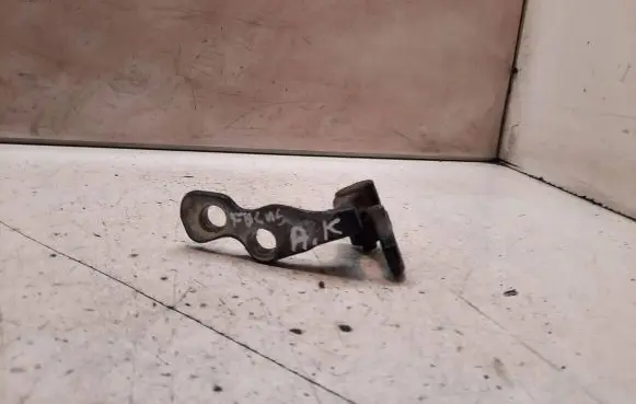 Ford Focus Front door lower hinge 