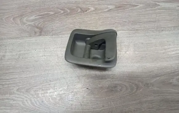 Volvo V70 Engine bonnet (hood) release handle 30634786