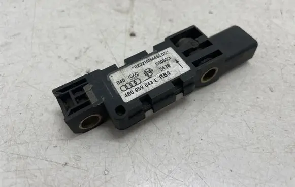 Audi A6 S6 C6 4F Airbag deployment crash/impact sensor 4B0959643E