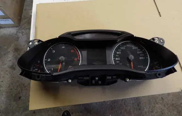 Audi A4 S4 B8 8K Speedometer (instrument cluster) 8K0920900K 503002370602
