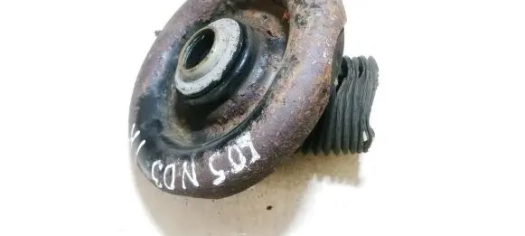 Nissan Primera Front coil spring rubber mount 