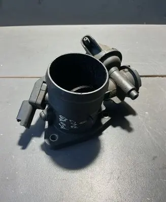 Ford Focus C-MAX Throttle valve 9647474880