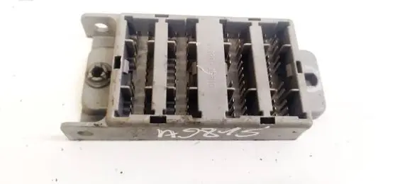 KIA Sorento Fuse box set 913203E810 91320-3E810