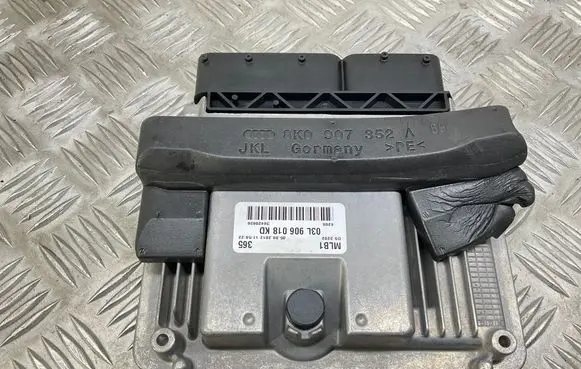 Audi A4 Allroad B8 Engine control unit/module ECU 03L906018KD 8K0907352A