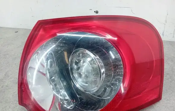 Volkswagen PASSAT B6 Rear/tail lights 