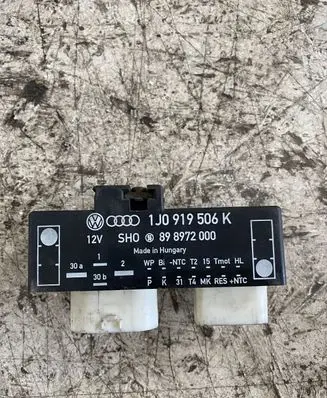 Volkswagen Golf IV Glow plug pre-heat relay