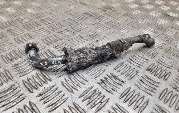 Audi A6 S6 C6 4F Turbo turbocharger oiling pipe/hose 059145735N