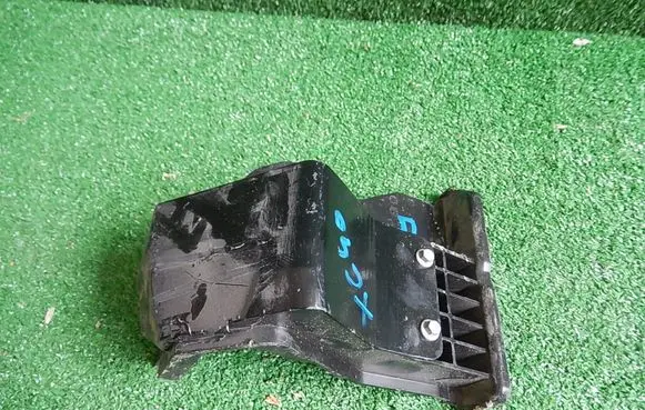 Volvo XC40 Battery bracket 32132861