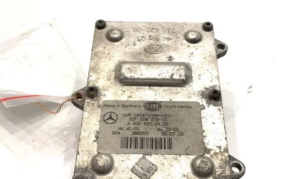 Mercedes-Benz E W211 Voltage converter/converter module 5DF008279