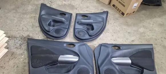 Nissan Juke I F15 Door card panel trim set 