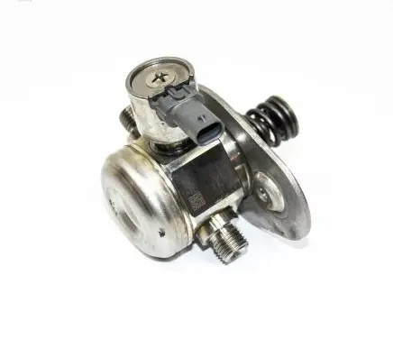 BMW X1 F48 F49 Fuel injection high pressure pump 7636881
