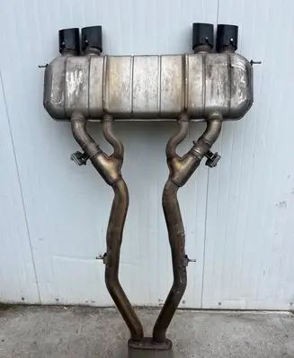 Muffler/silencer