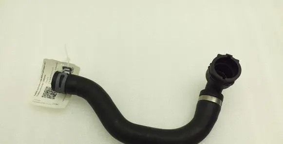 Porsche Cayenne (92A) Engine coolant pipe/hose 7P5819332