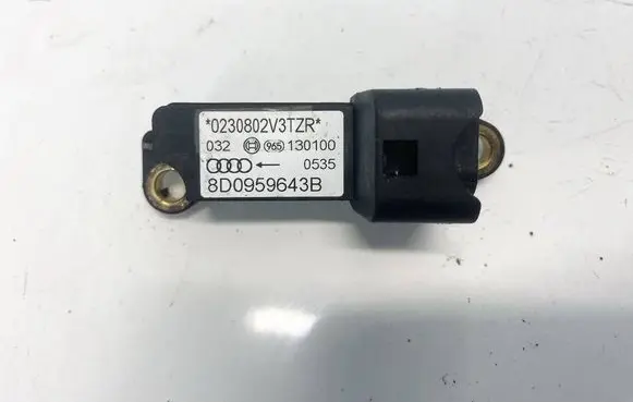 Audi A4 S4 B5 8D Airbag deployment crash/impact sensor 8d0959643b 0230802v3tzr