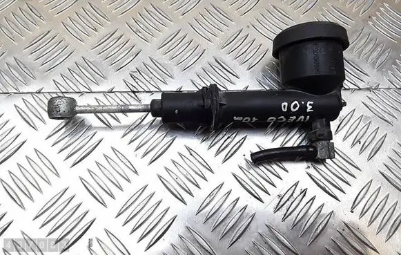 Iveco Daily 4th gen Clutch master cylinder L051V00G350