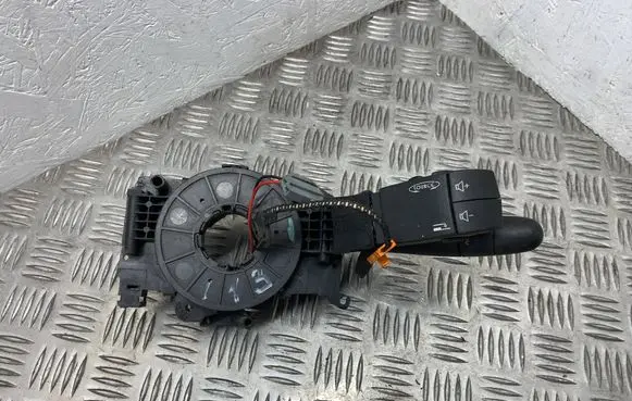 Renault Trafic II (X83) Indicator stalk 8200070265 91167047C