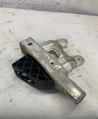 BMW 1 F20 F21 Front bumper mounting bracket 7266194