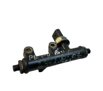 Citroen C6 Fuel main line pipe 8220001297 5W640128 4R8Q9C068AE