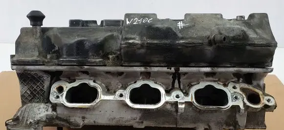 Mercedes-Benz E W210 Engine head R1120161301
