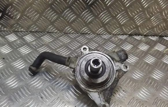 Nissan Navara D40 Vacuum pump 14650EB300