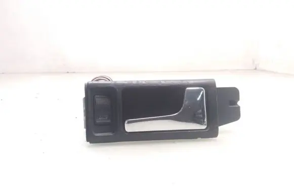 Audi A6 S6 C4 4A Front door interior handle 4A0837020C