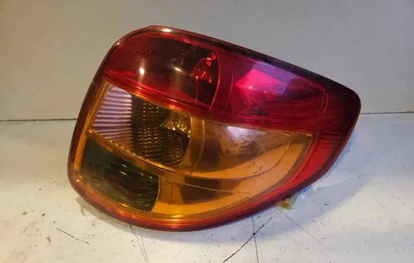 Suzuki SX4 Rear/tail lights 22016684