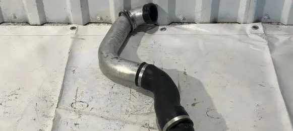 BMW 5 E60 E61 Intercooler hose/pipe 778905203