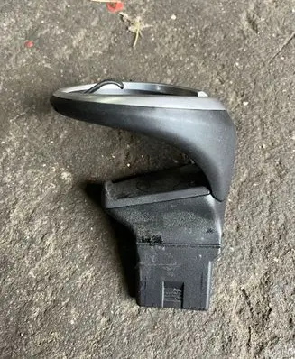 BMW X1 E84 Armrest 