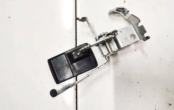 Subaru Legacy Fuel tank opening switch 041120