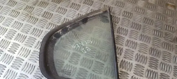 Honda Civic Rear vent window glass 