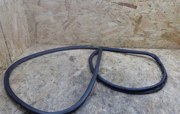 Lexus IS III XE30 Front door rubber seal 
