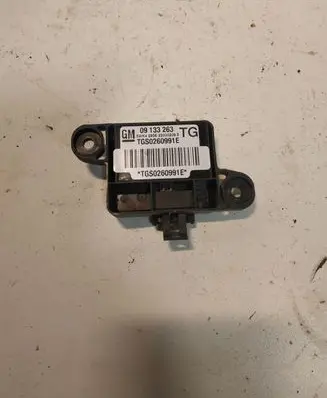Opel Zafira A Airbag deployment crash/impact sensor 09133263