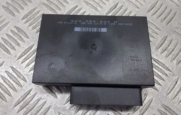 Skoda Fabia Mk1 (6Y) Voice control module 6Q0959433H