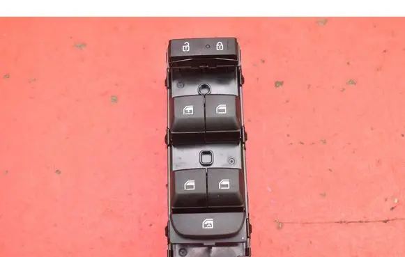 KIA Sportage Electric window control switch 93571R2100
