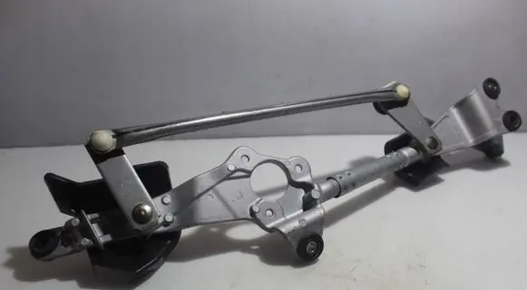 Front wiper linkage