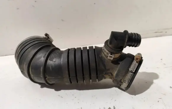 Audi A4 S4 B7 8E 8H Intercooler hose/pipe 3B0129615k 416468001