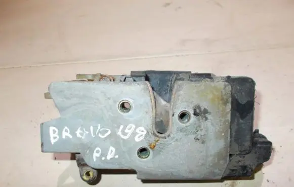 Fiat Bravo - Brava Front door lock