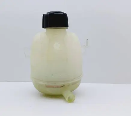 Renault Kangoo I Coolant expansion tank/reservoir 8200686355
