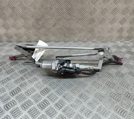 Toyota Yaris Cross Front wiper linkage and motor 851500D330 85110K0110