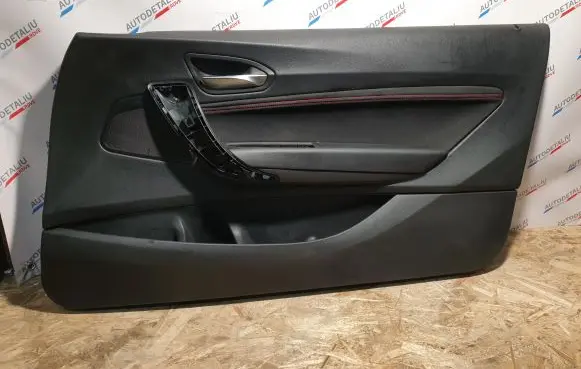 BMW 2 F22 F23 Front door card panel trim
