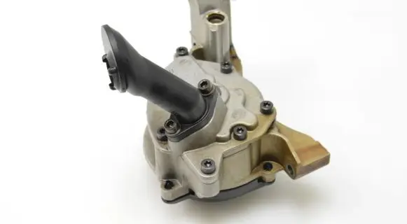 Volkswagen Golf VI Oil pump 03C103669E