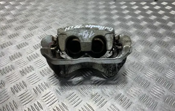 Mitsubishi Outlander IV Front brake caliper 410105MT0A