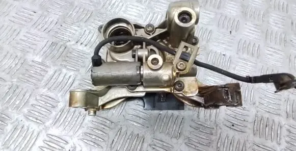 Volvo S90, V90 Oil pump 31430089 31430089AB