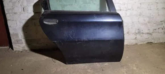 Alfa Romeo 166 Rear door