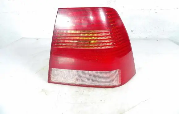 Volkswagen Bora Rear/tail lights 1J5945096M